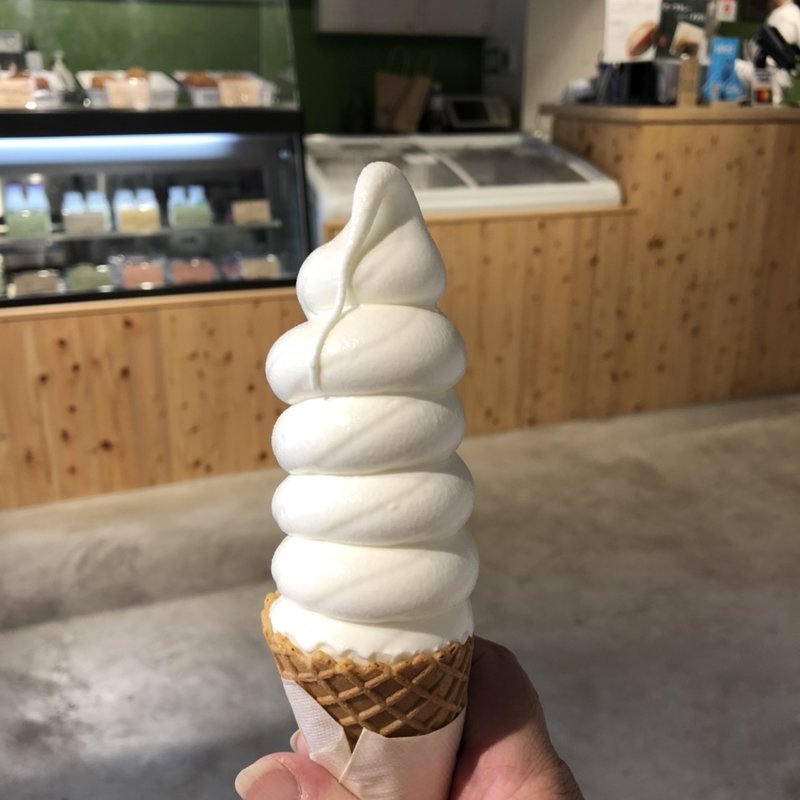 ソフトクリーム(ジャージーファームス)