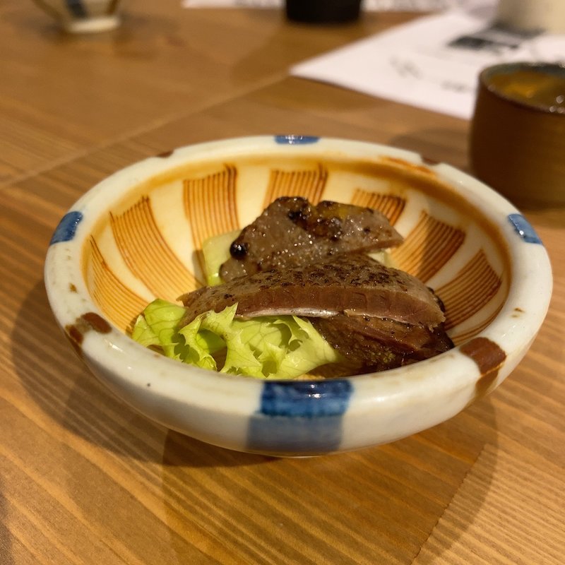 お通し(エイヒレの灰干し)(田福)