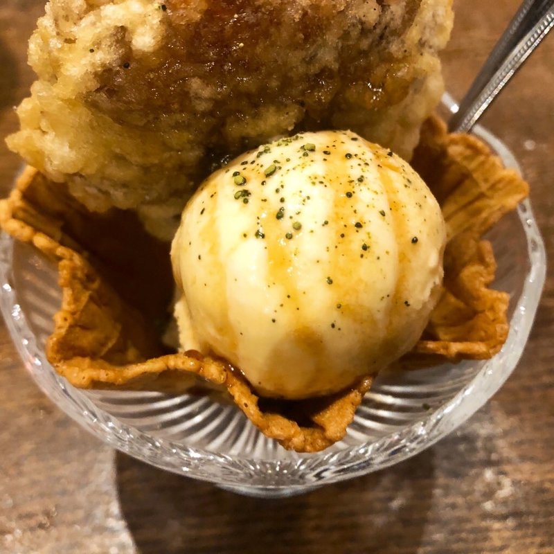 揚げもみじ饅頭(広島お好み焼き Big-Pig 神田カープ本店)