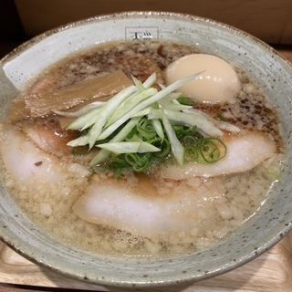 アグー背脂入肉と玉子背脂醤油らあめん(麺処 天川)