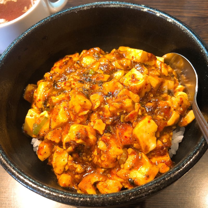 麻婆豆腐丼(半サイズ)(錦城坦坦麺 中切店)