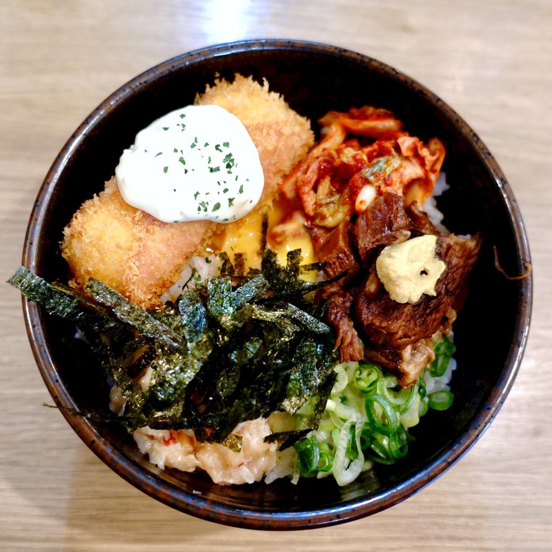 悪魔のケンちゃん丼(堂山食堂)