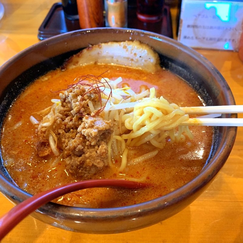 辛味噌ラーメン(チャーシュー1枚トッピング)(麺場 田所商店 牛久店)