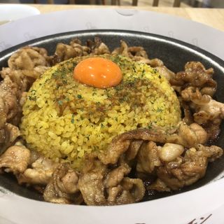 肉肉カレー(松屋's肉キッチン イオン藤井寺店)
