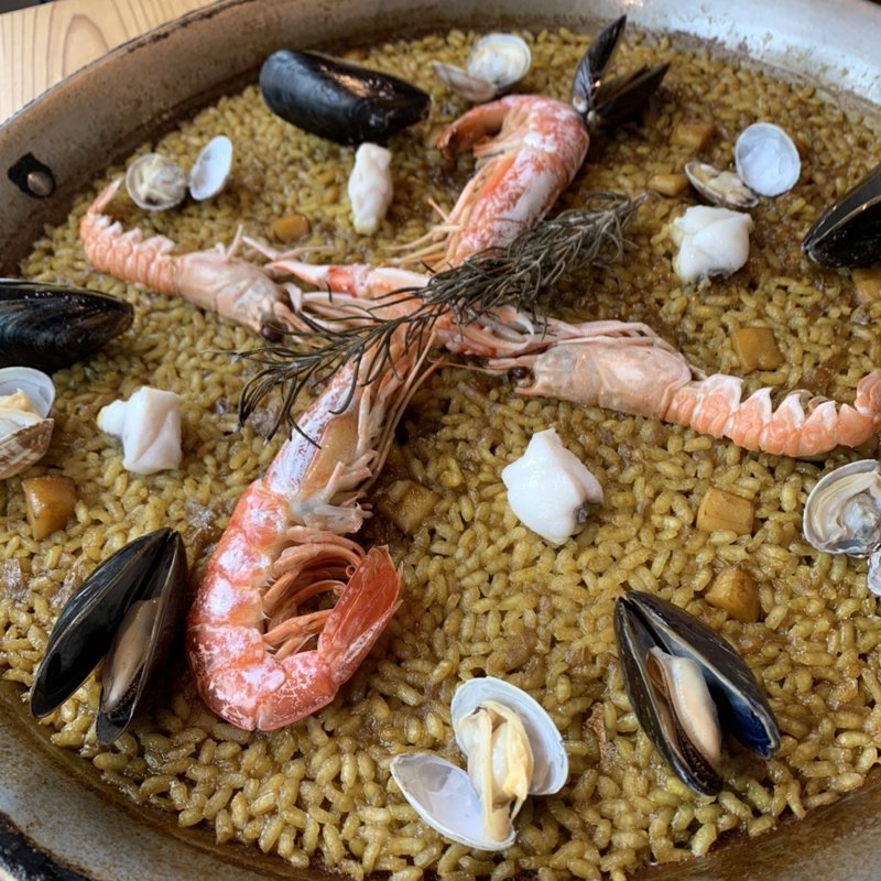 エスクリバのパエリア(XIRINGUITO Escriba)