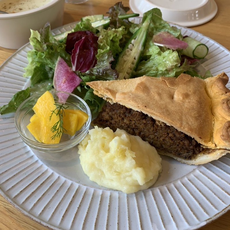 ミートパイのプレート(cucurrucucu-ククルクク-)