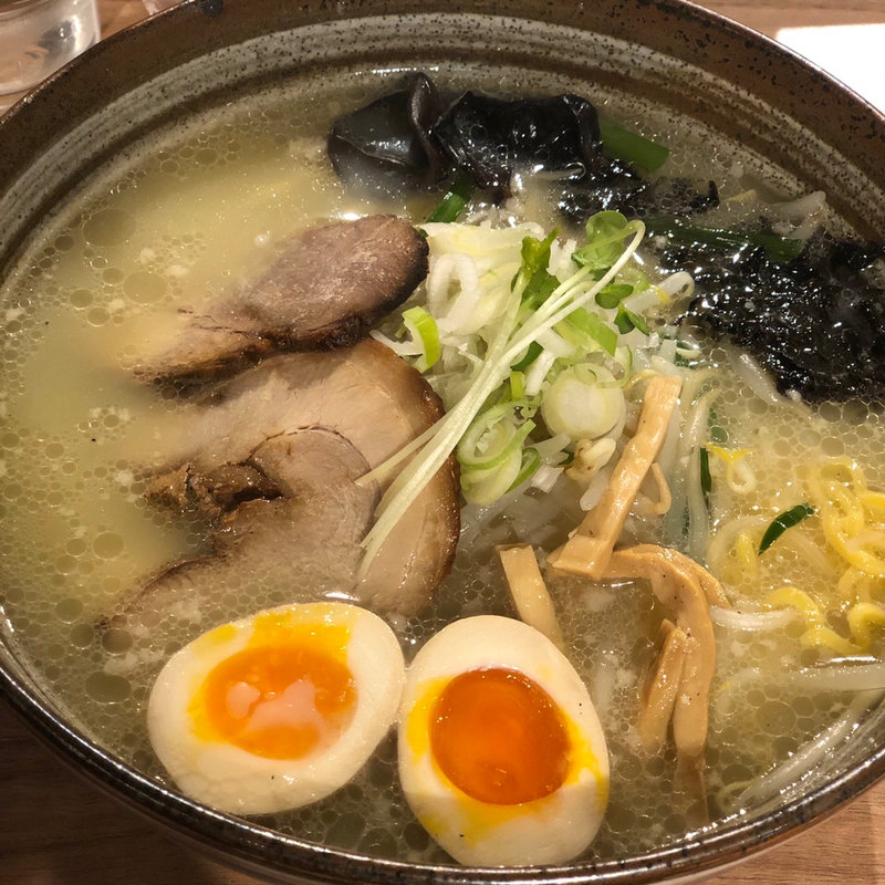 塩ラーメン(麺処 白樺山荘 新千歳空港店)