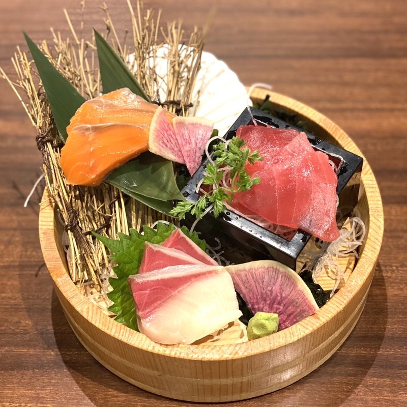 お刺身三点盛り(いろはにほへと 幌別店)