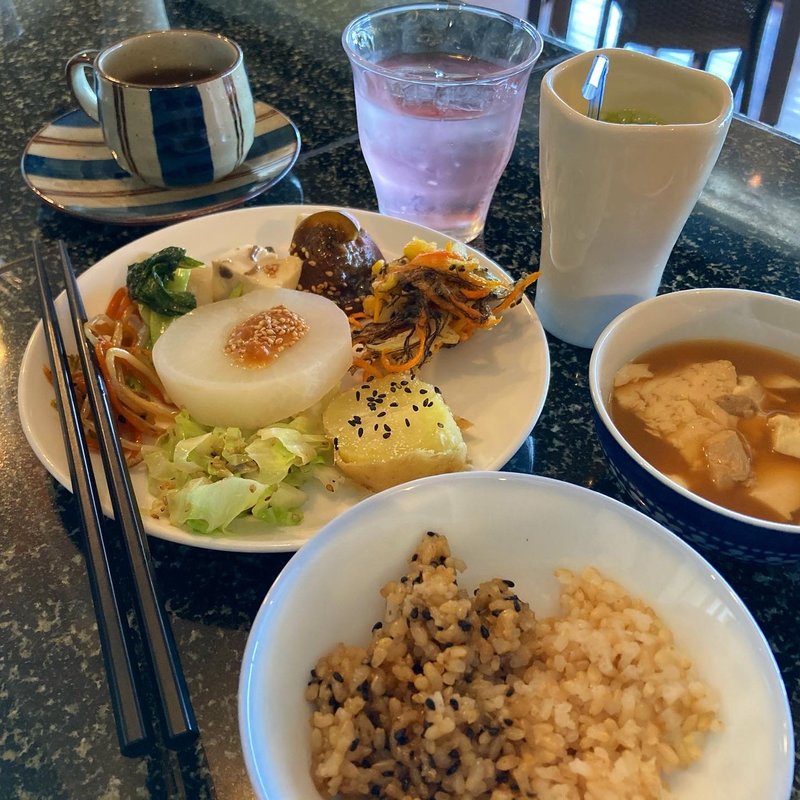 ビュッフェ(ベジフルランチカフェ)