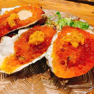 痛風牡蠣(貝と白ワインのバル カキマル 綾小路店 （貝と白ワインのバル KAKIMARU）)