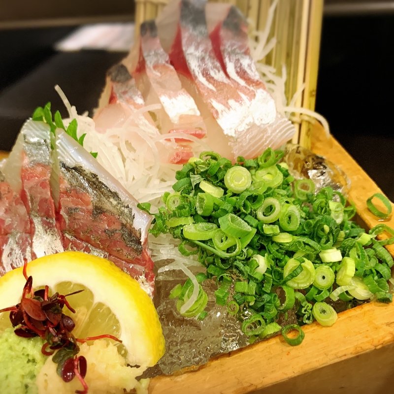 関サバの造り(寿司ろばた 八條)