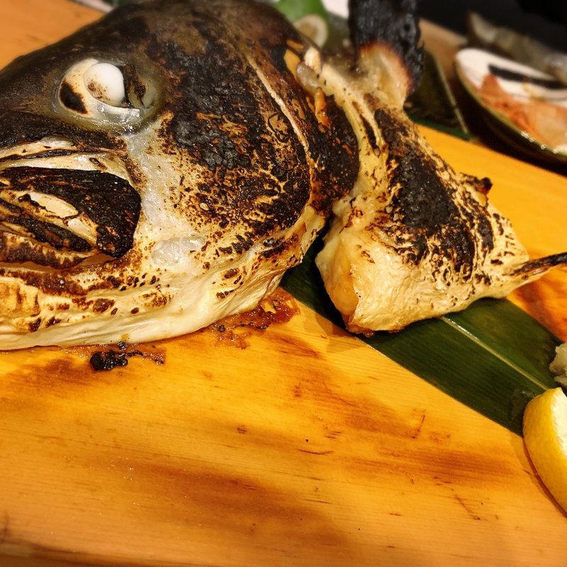 ブリカマ塩焼き(寿司ろばた 八條)