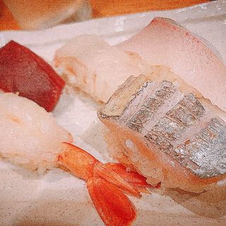 握り盛り合わせ(Sushi Bar　きよ原 )