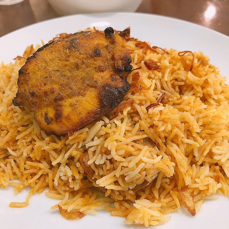 チキンビリヤニ(MOMO's)