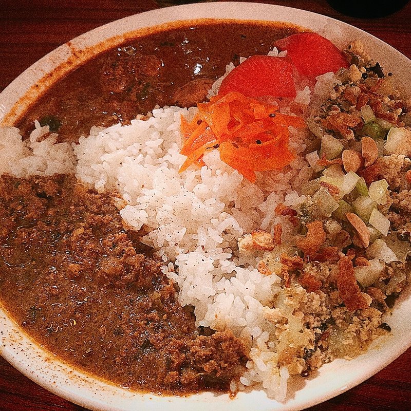 3種あいがけ(ハマカレー )
