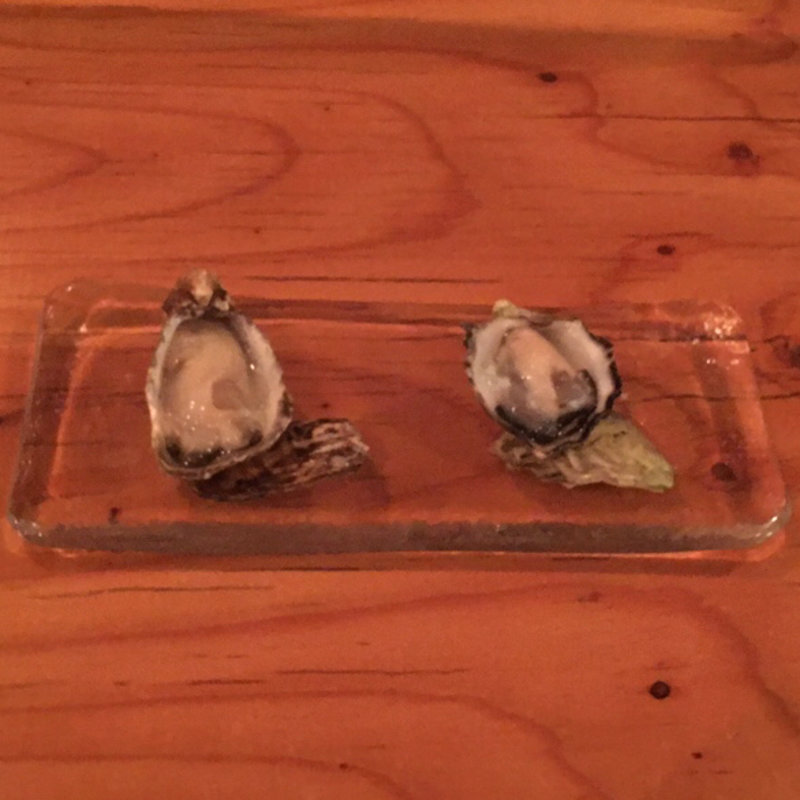 左)スペシャル津田宇　右)コフィン　(がりばるでぃ根津)