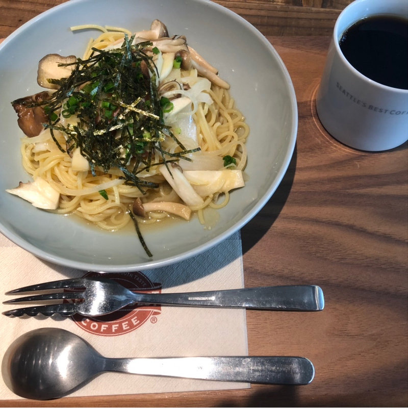 キノコの和風パスタセット(シアトルズベストコーヒー御堂筋本町店)