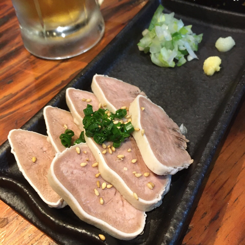 タン刺し(隼ホルモン （ハヤブサホルモン）)