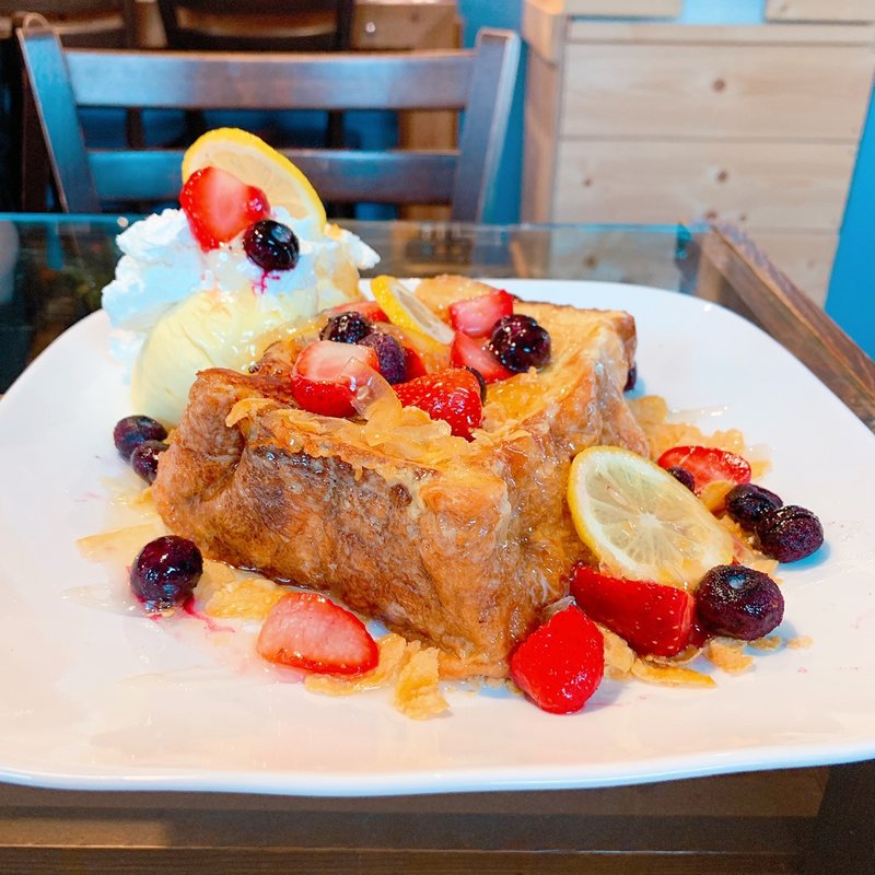 フレンチトースト(フローズンベリー&ハニー、レモン(木製ロケット)