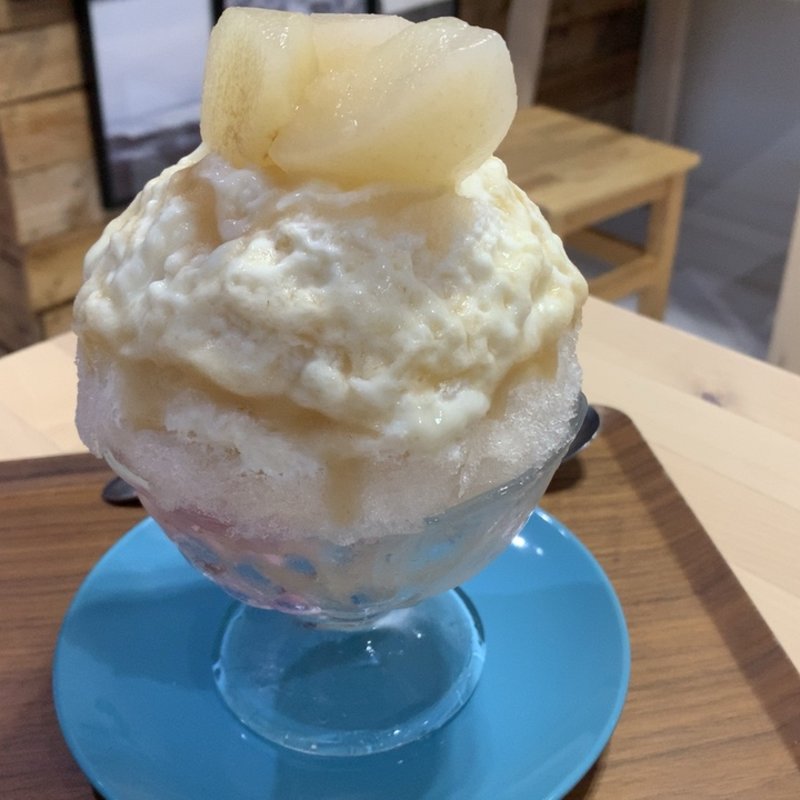 梨杏仁(かき氷専門店SANGO)
