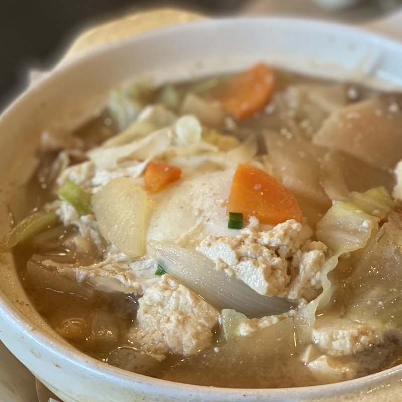 豚汁鍋定食 なっとう付(秋山食堂 )