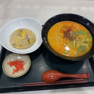 担々麺(横丁ラーメン朝熊 )