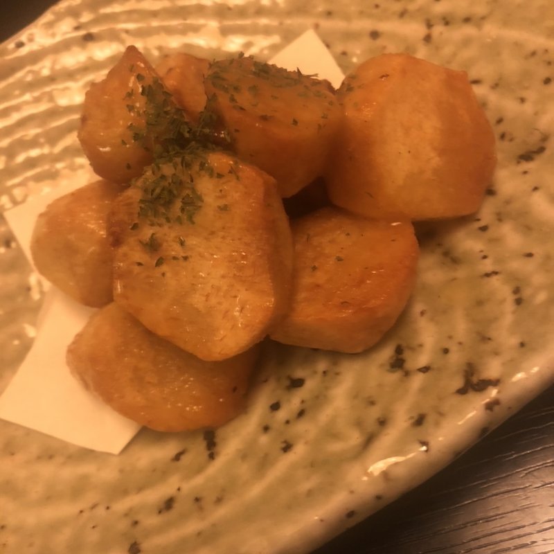 里芋のガーリックバター(あらた)