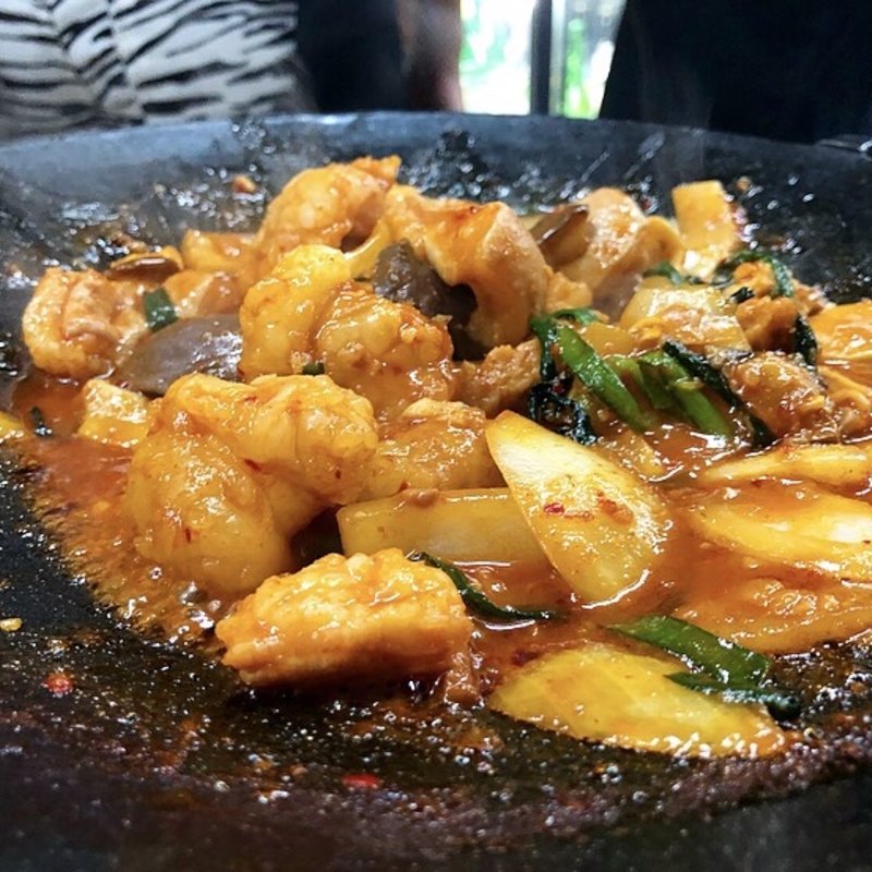 ホルモンタレ焼き(ミリネヤンコプチャン)