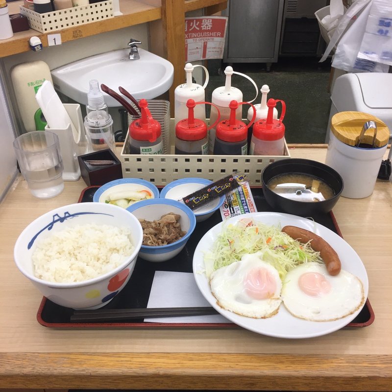 ソーセージエッグW定食(松屋 広小路本町店 )