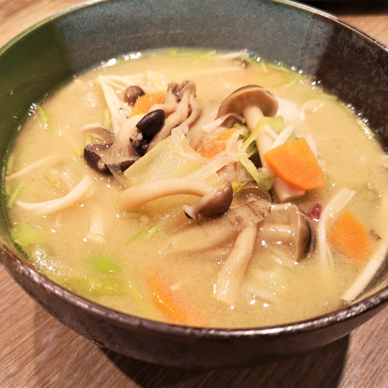 具沢山の豚汁(岩戸屋 (北田辺))