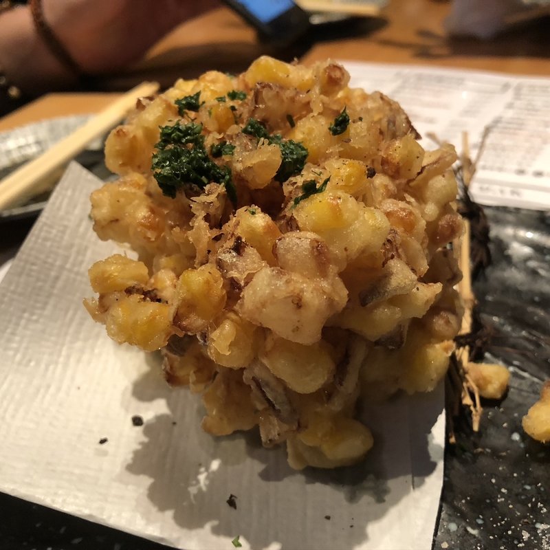 とうもろこしかき揚げ(居酒屋ごー)