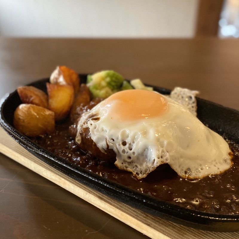 ハンバーグステーキ(カルデナール)