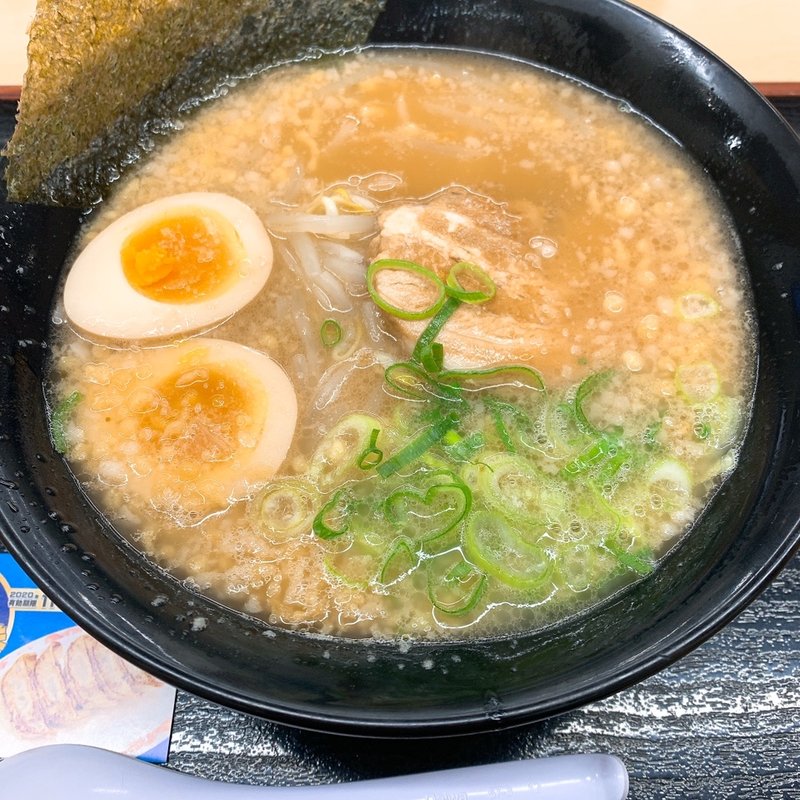 にんたまラーメン　醤油(ゆにろーず 流山店 （にんたまラーメン）)