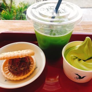 (アンドローカルズ 大濠公園)