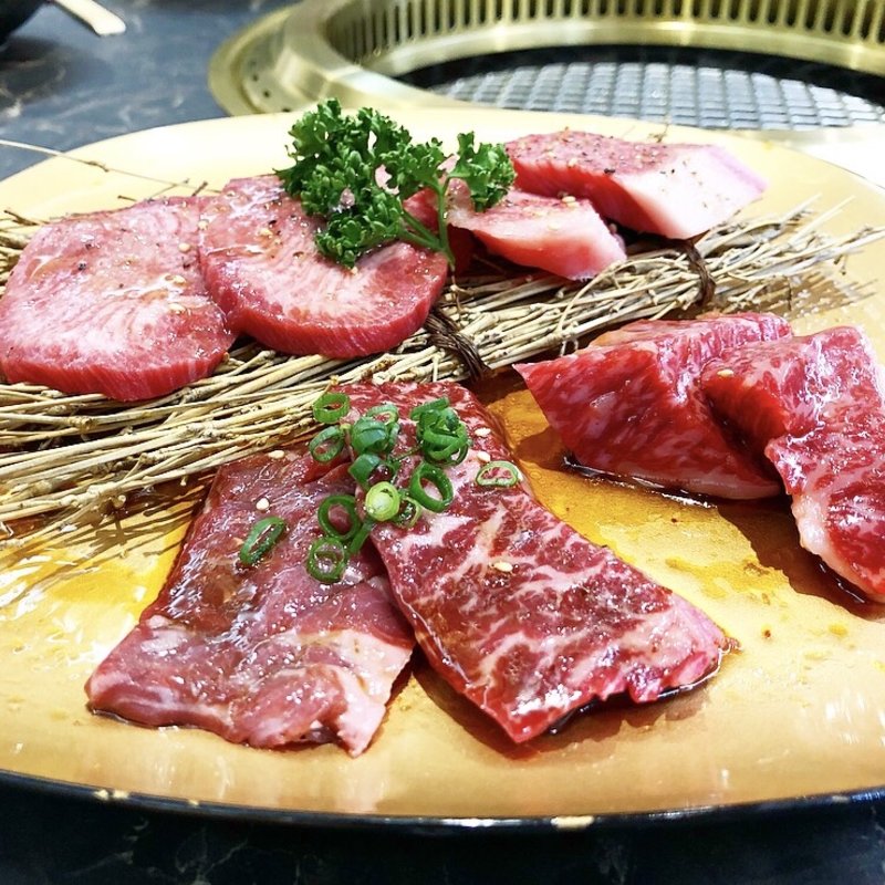 盛り合わせ(焼肉どうらくPREMIUM離宮 京都三条店)