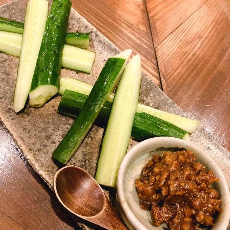 スティックきゅうり鳥味噌で(酒菜山もと山もと)