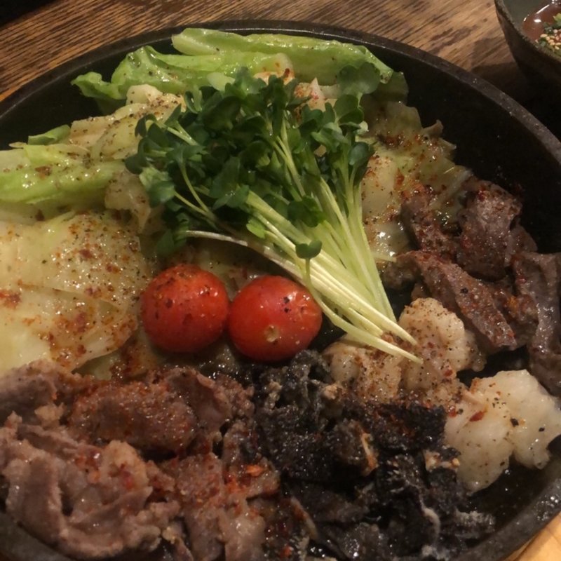 もつ焼き(もつ焼塩田屋)