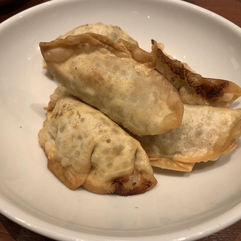 揚げ餃子(餃子の福包 中目黒店)
