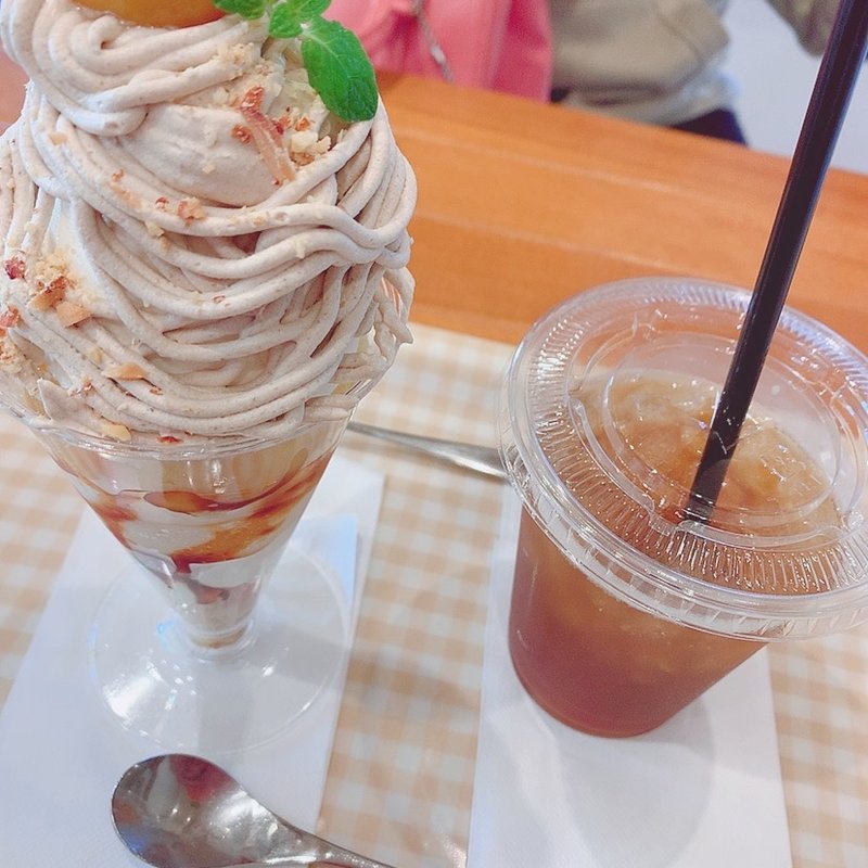 モンブランパフェとドリンクのセット(ハンプティーダンプティー 福山北店)