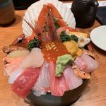 海鮮丼 (山さん寿司 本店 )
