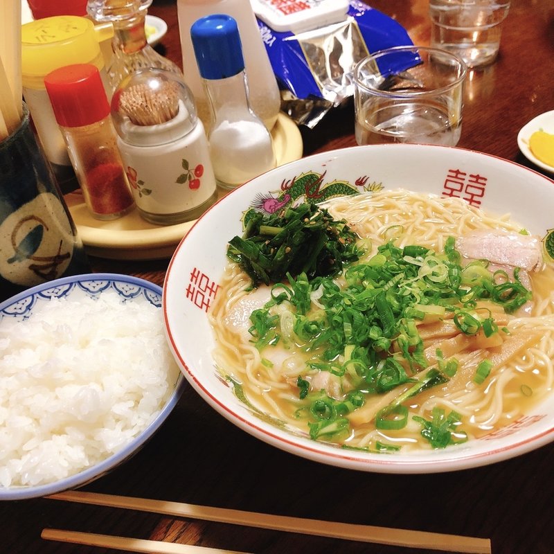 ラーメンライス（小）+ニラ(ラーメン屋 )