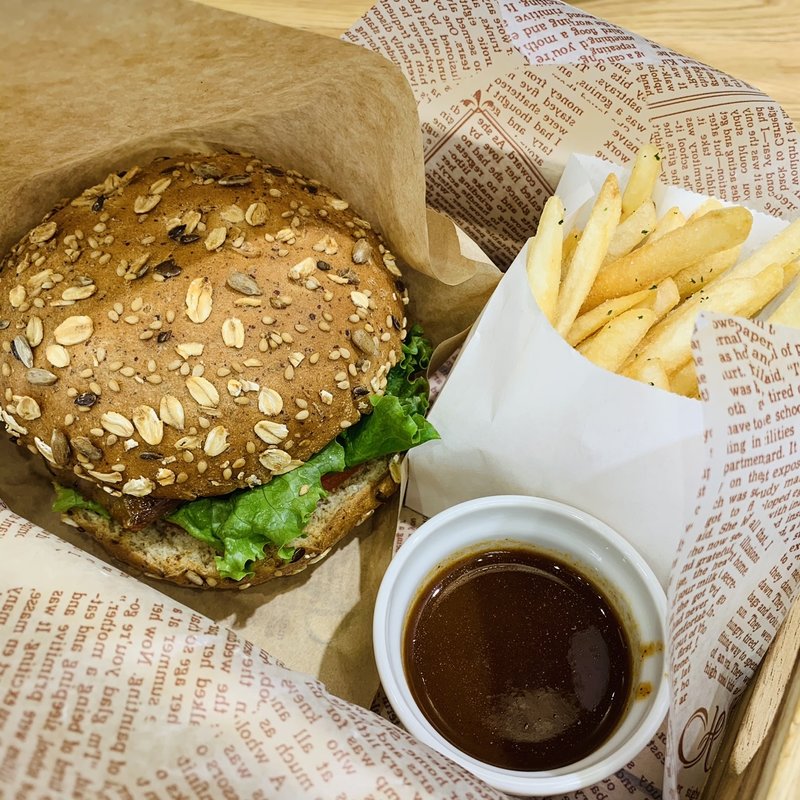 ハーブチキンバーガー(果実園リーベル 池袋店)