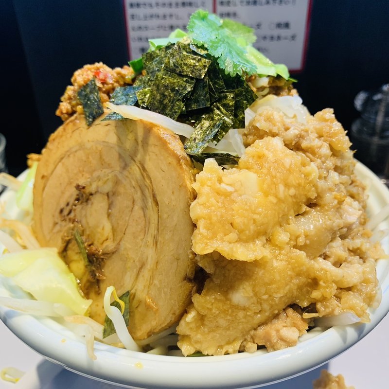 台湾二郎ラーメン(らーめん三極志)