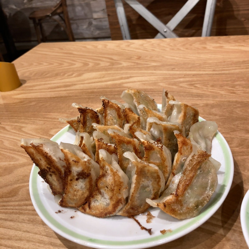 餃子（100円デー）(ジローズテーブル東武練馬板橋イオン前店)