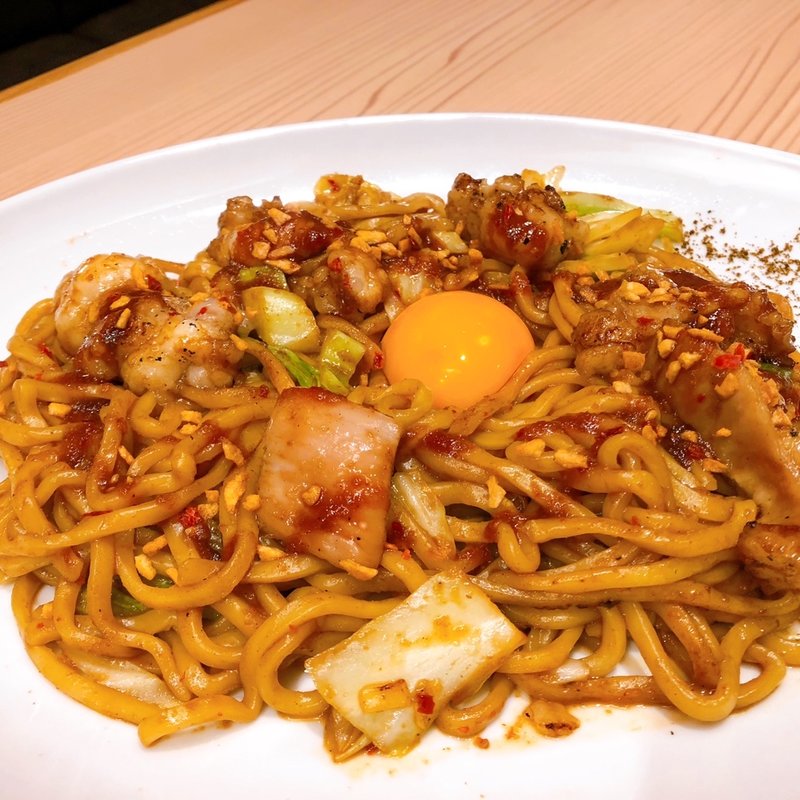 上ホルモン焼きそば(カルビ火山　堂島店)