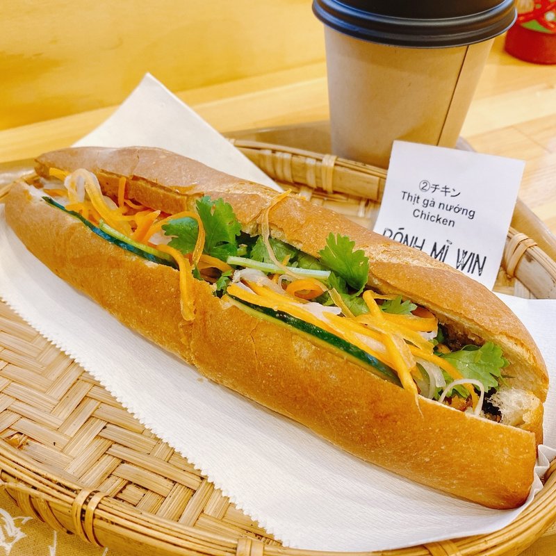 バインミー チキン(バインミーウィン)