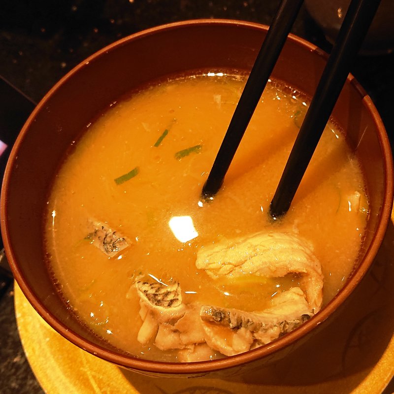 あら汁(まぐろ人 立川店)