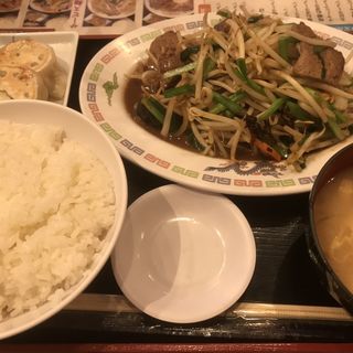 ニラレバ炒め定食(謝謝ラーメン)