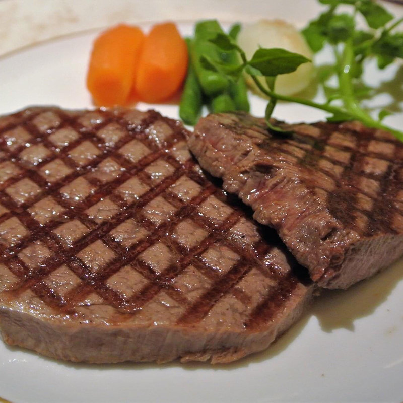 ステーキ(南蛮銀圓亭(ナンバンギンエイテイ))