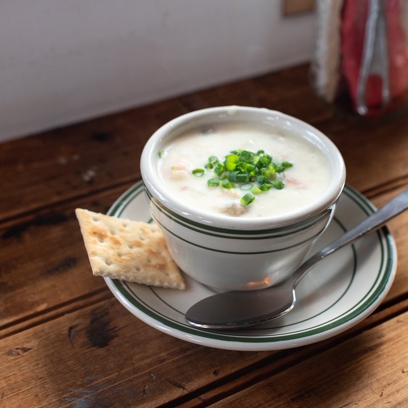ニューイングランド風クラムチャウダー(DAKOTA ・RUSTIC TABLE・)